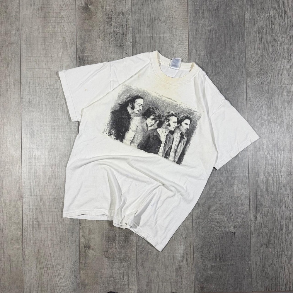 Vintage Y2K the Beatles band music graphic t shirt Size M